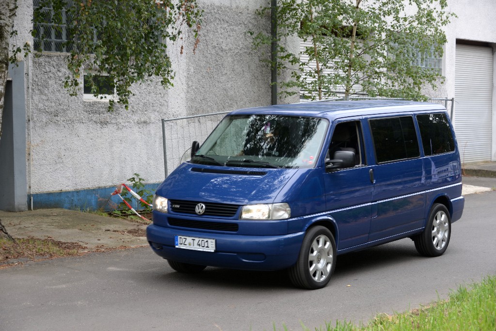 ../Images/VW Bus Festival Berlin 2019 100.jpg